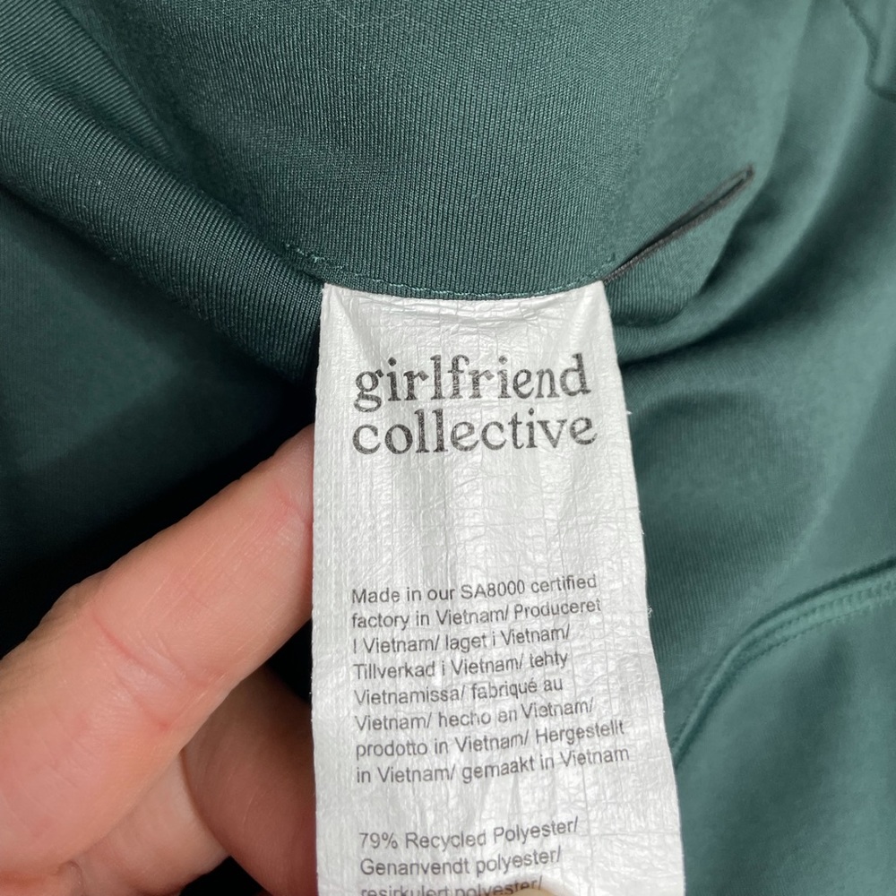 Girlfriend Collective Moss 23 3/4 HighRise Legging - Picture 7 of 8